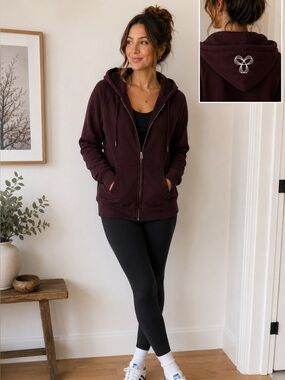 TNA Aritzia Deep Burgundy Zip-Up Hoodie | Medium | Cozy Fleece Sweatshirt